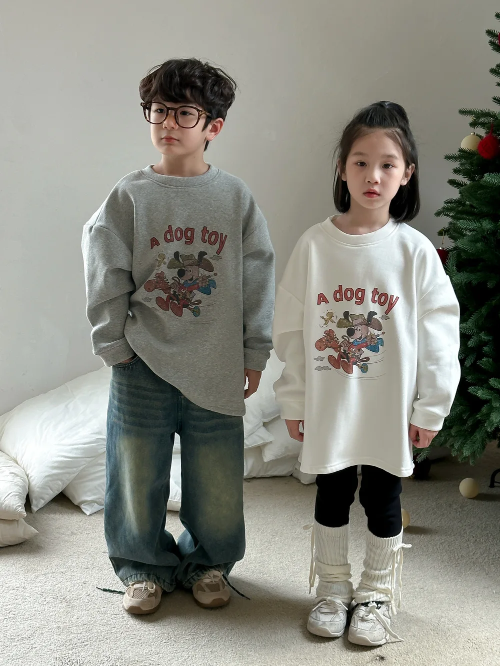 Kids' Winter 2025 Letter Cartoon Fleece T-Shirt - Boys' & Girls' Korean Style Casual Loose Crewneck Top
Kids' Winter 2025 Letter Cartoon Fleece T-Shirt - Boys' & Girls' Korean Style Casual Loose Crewneck Top