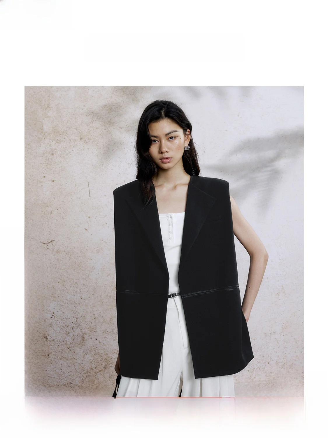 Elegant Wide Shoulder Simplicity Office Wear Women's Vest Jacket Founder Series IZhi Ling Yellow Thrush Sequence Linen like M...
Elegant Wide Shoulder Simplicity Office Wear Women's Vest Jacket Founder Series IZhi Ling Yellow Thrush Sequence Linen like M...