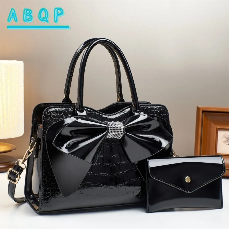 ABQP New Women's Shoulder Bag Bow Fashion Women's Handbag 2-piece Set High-quality Personality Casual Women's Bag Large Capacity
ABQP New Women's Shoulder Bag Bow Fashion Women's Handbag 2-piece Set High-quality Personality Casual Women's Bag Large Capacity