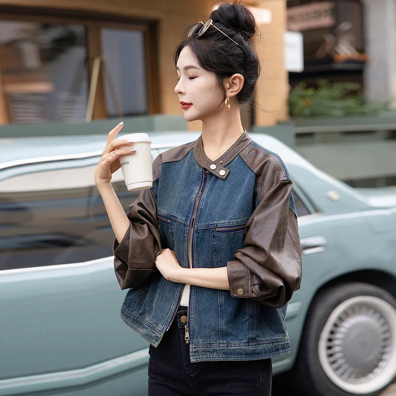 Fashion Leather Spliced Denim Jacket Women's Short Coat Spring Autumn Zipper-up Chaqueta Outerwear Lady Loose Casual Jean Coats
Fashion Leather Spliced Denim Jacket Women's Short Coat Spring Autumn Zipper-up Chaqueta Outerwear Lady Loose Casual Jean Coats