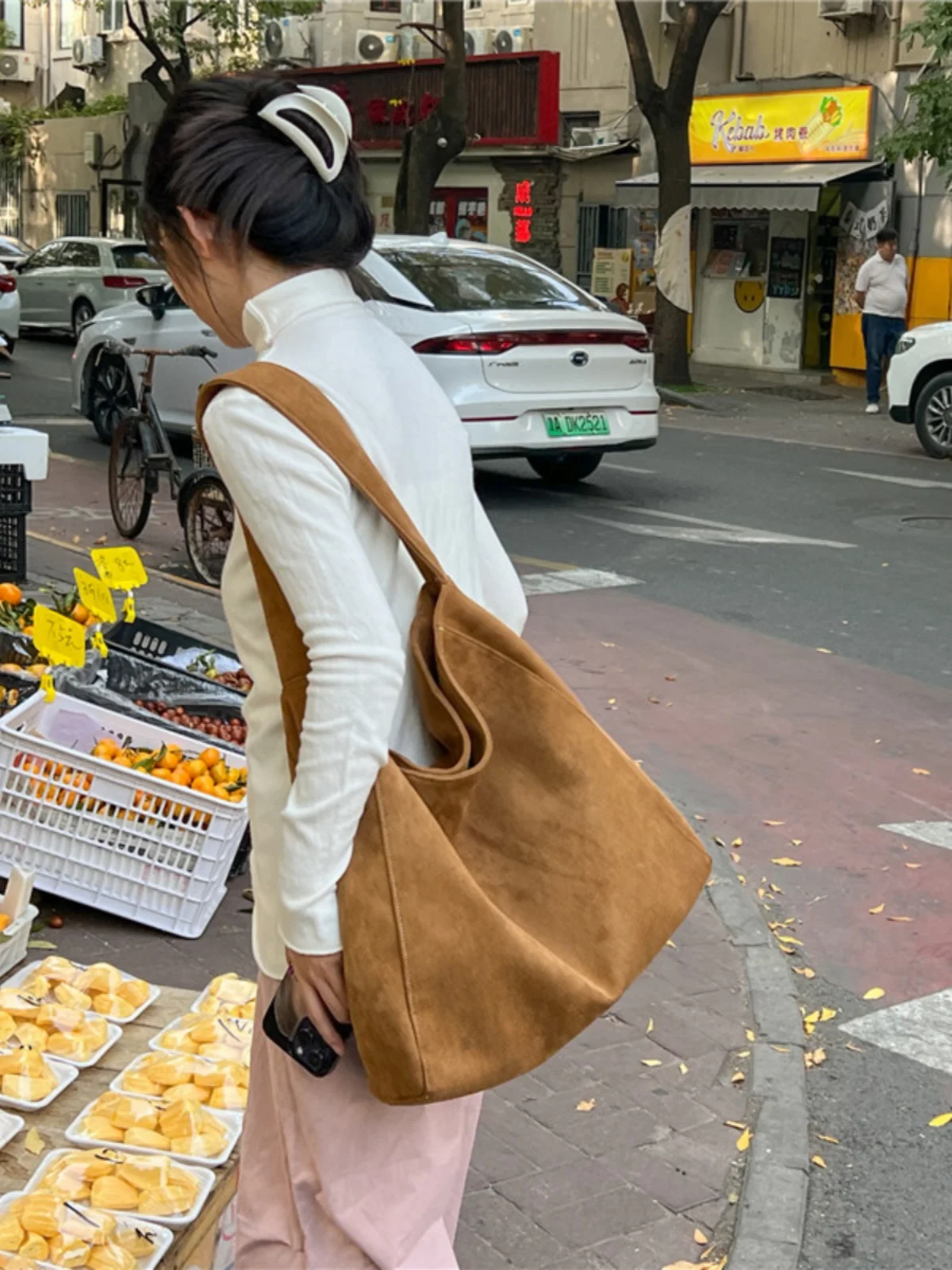 Simple and Versatile Large Capacity Bag for Female Korean Student Tote Niche Single Shoulder Underarm Bag
Simple and Versatile Large Capacity Bag for Female Korean Student Tote Niche Single Shoulder Underarm Bag