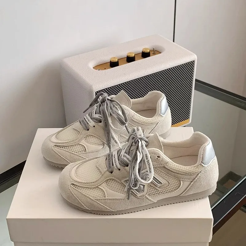 Ladies All Match Walking Sneakers Simple Casual Sports Style Lightweight Soft Sole Breathable Non Slip Outdoor Footwear
Ladies All Match Walking Sneakers Simple Casual Sports Style Lightweight Soft Sole Breathable Non Slip Outdoor Footwear