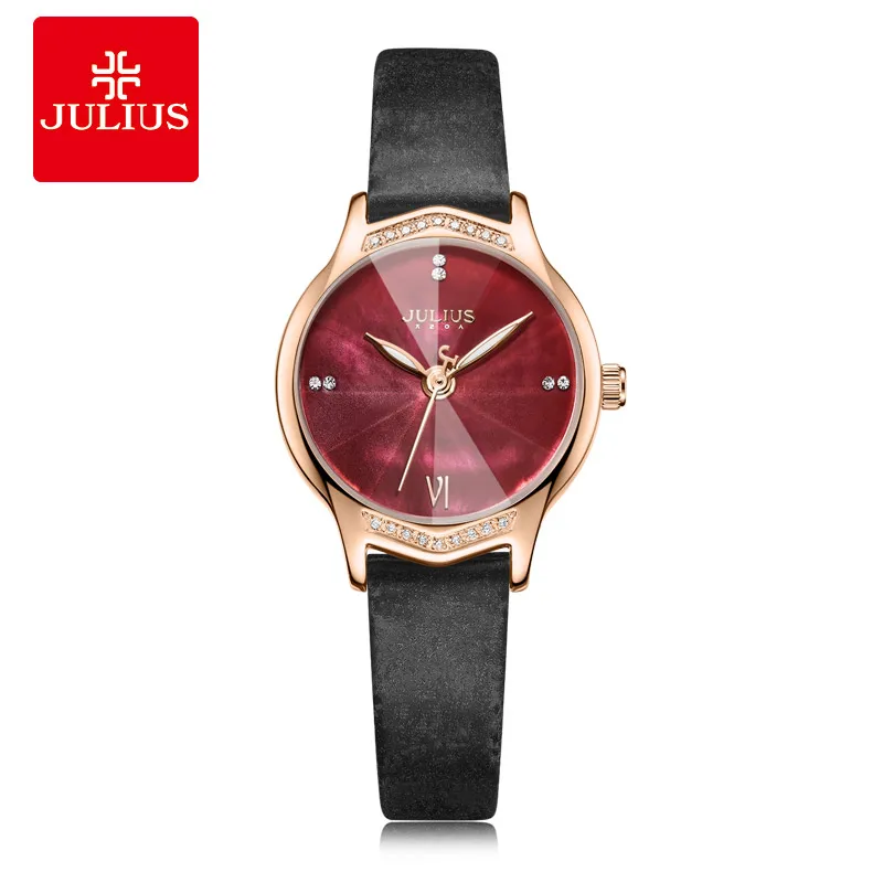 Women'swatchKorean style retro shell dial Frenchstyle petite and exquisite leather strapwatch accessoryhighend women'swristwatch
Women'swatchKorean style retro shell dial Frenchstyle petite and exquisite leather strapwatch accessoryhighend women'swristwatch