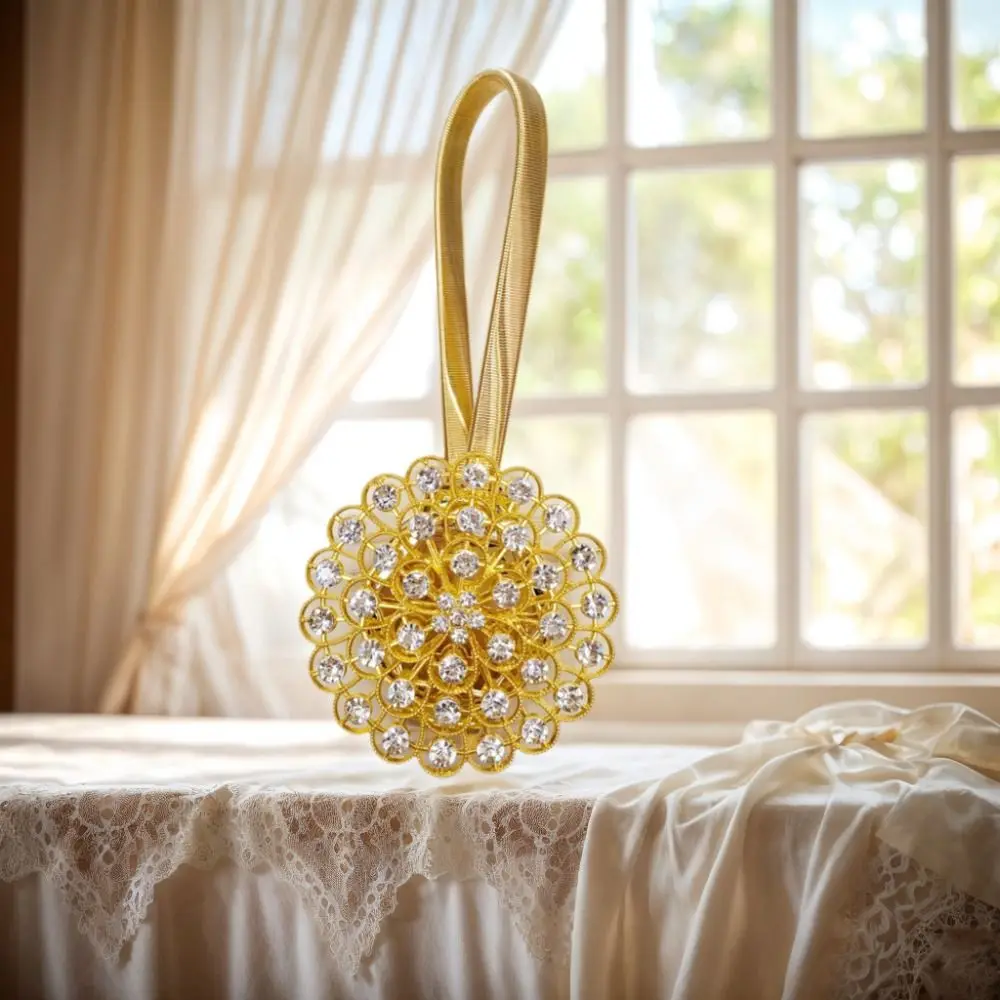 Flower Shape Magnetic Curtain Holdback Clips Sparkling Crystal Magnet Fastening Curtain Tiebacks Attractive Design Flower Type
Flower Shape Magnetic Curtain Holdback Clips Sparkling Crystal Magnet Fastening Curtain Tiebacks Attractive Design Flower Type