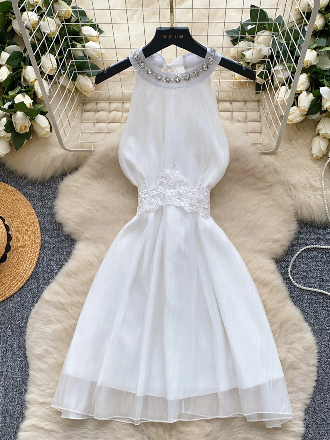Women's Summer Mesh Diamond Lace Embroidery Sleeveless Lace-up Slim Mini Dress Prom Party Club
Women's Summer Mesh Diamond Lace Embroidery Sleeveless Lace-up Slim Mini Dress Prom Party Club