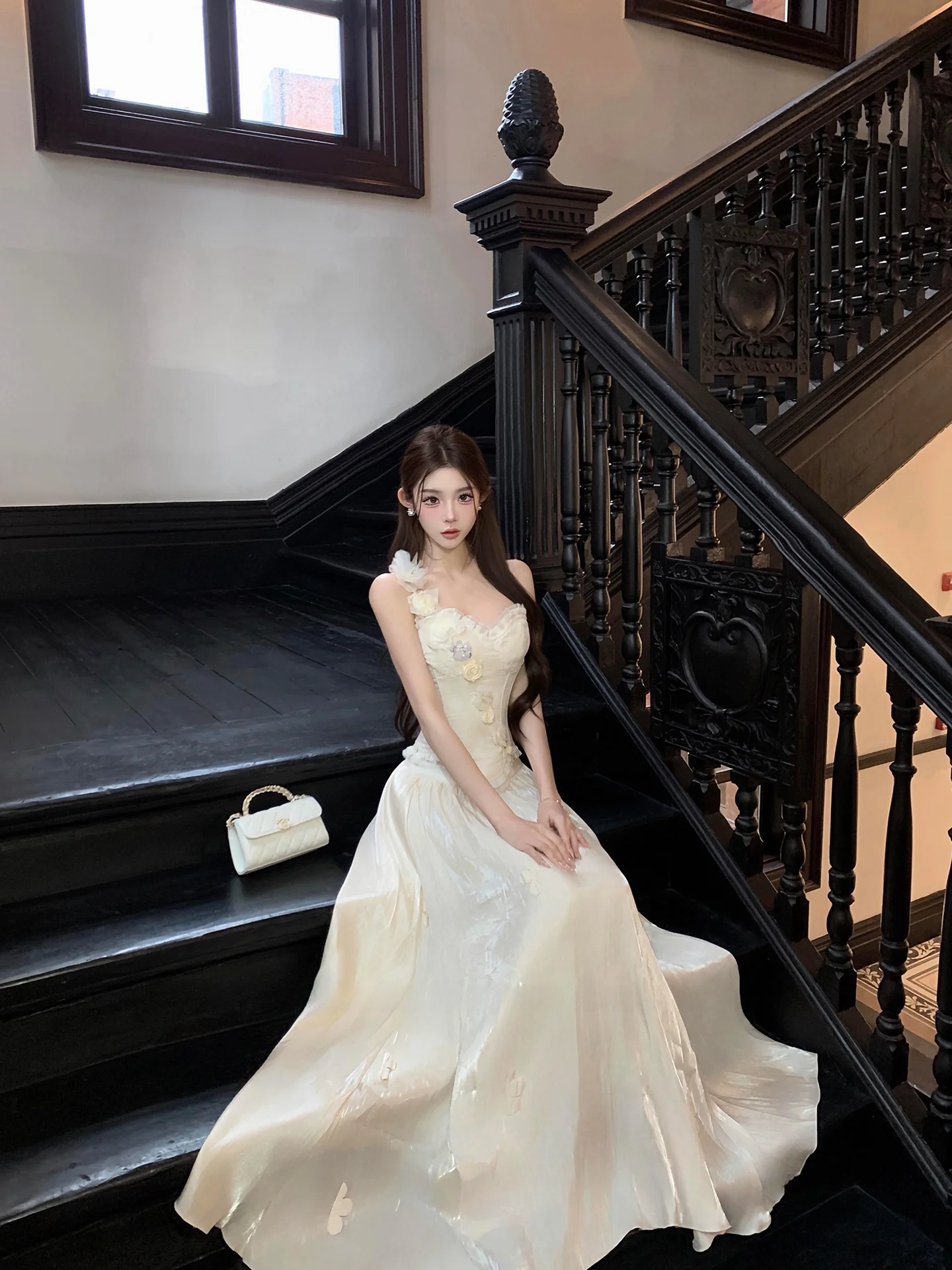 Elegant Lace Birthday Dress High Waist Skirt Set Women's Fashion Ensemble Long Pants Pure Color Summer Collection
Elegant Lace Birthday Dress High Waist Skirt Set Women's Fashion Ensemble Long Pants Pure Color Summer Collection