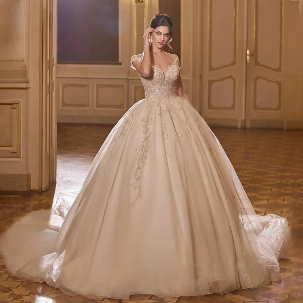Customized Luxury Ball Gown Elegant Sexy Sweetheart Lace Applique Beaded Bridal Gown High Quality Princess Bride Dresses
Customized Luxury Ball Gown Elegant Sexy Sweetheart Lace Applique Beaded Bridal Gown High Quality Princess Bride Dresses