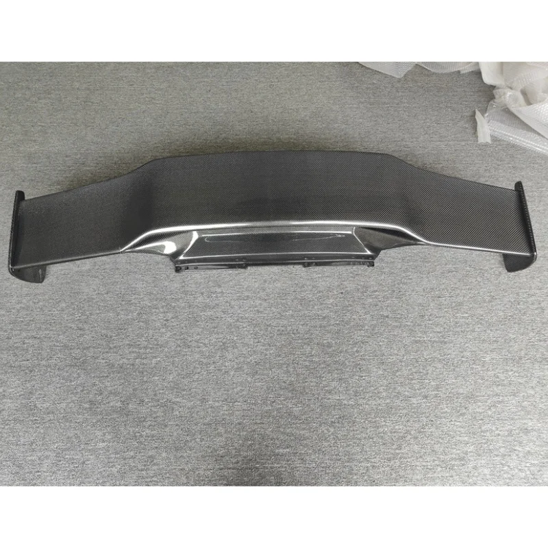 Подходит для Lamborghini Huracan Lp610 Lp580, модифицированный обвес, задний спойлер из углеродного волокна в стиле GT
Подходит для Lamborghini Huracan Lp610 Lp580, модифицированный обвес, задний спойлер из углеродного волокна в стиле GT