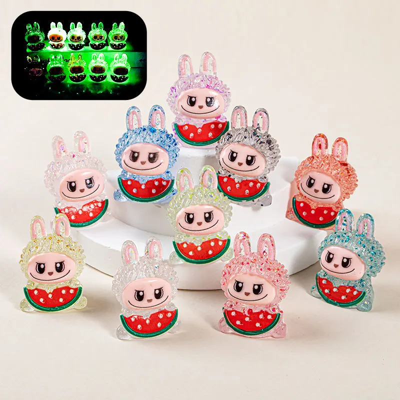 10 шт., серебристая модель Labubu, игрушка, мультяшная смола, 3D украшение для рабочего стола, аниме-фигурки, автомобильные украшения, куклы для девочек, подарок
10 шт., серебристая модель Labubu, игрушка, мультяшная смола, 3D украшение для рабочего стола, аниме-фигурки, автомобильные украшения, куклы для девочек, подарок