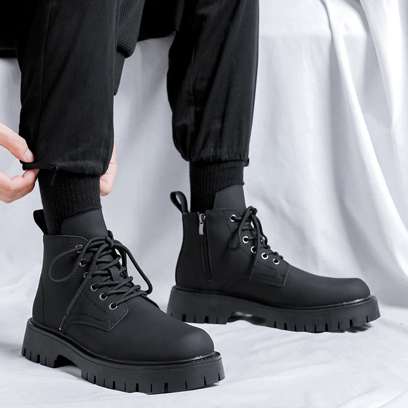Winter Boots Motorcycle Boots Fashion Brown Leather Men's High Boots Men Outdoor Thick Bottom Round Head Waterproof Ankle Boots
Winter Boots Motorcycle Boots Fashion Brown Leather Men's High Boots Men Outdoor Thick Bottom Round Head Waterproof Ankle Boots