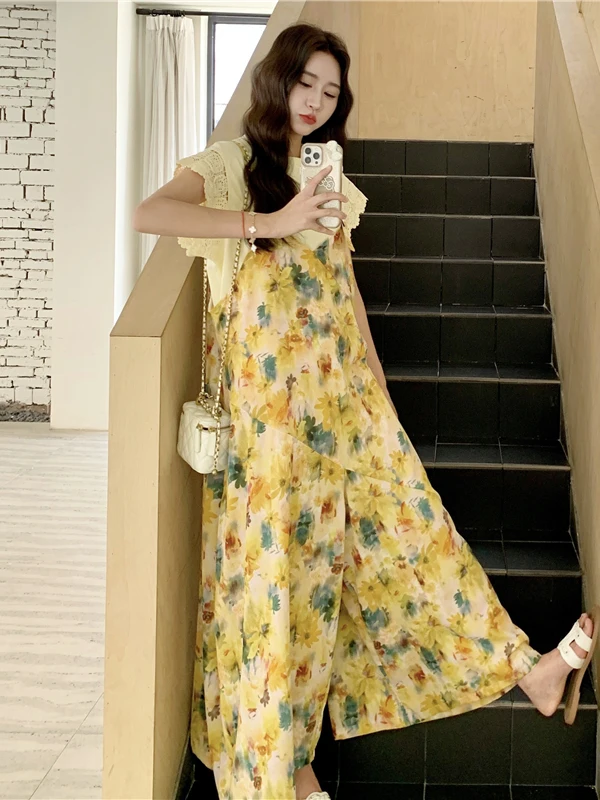 Summer Casual Loose Vintage Dyeing Oil Painting One-Piece Pants Women High Waist Long Pants Thin Strap Pants Cotton Fabric
Summer Casual Loose Vintage Dyeing Oil Painting One-Piece Pants Women High Waist Long Pants Thin Strap Pants Cotton Fabric