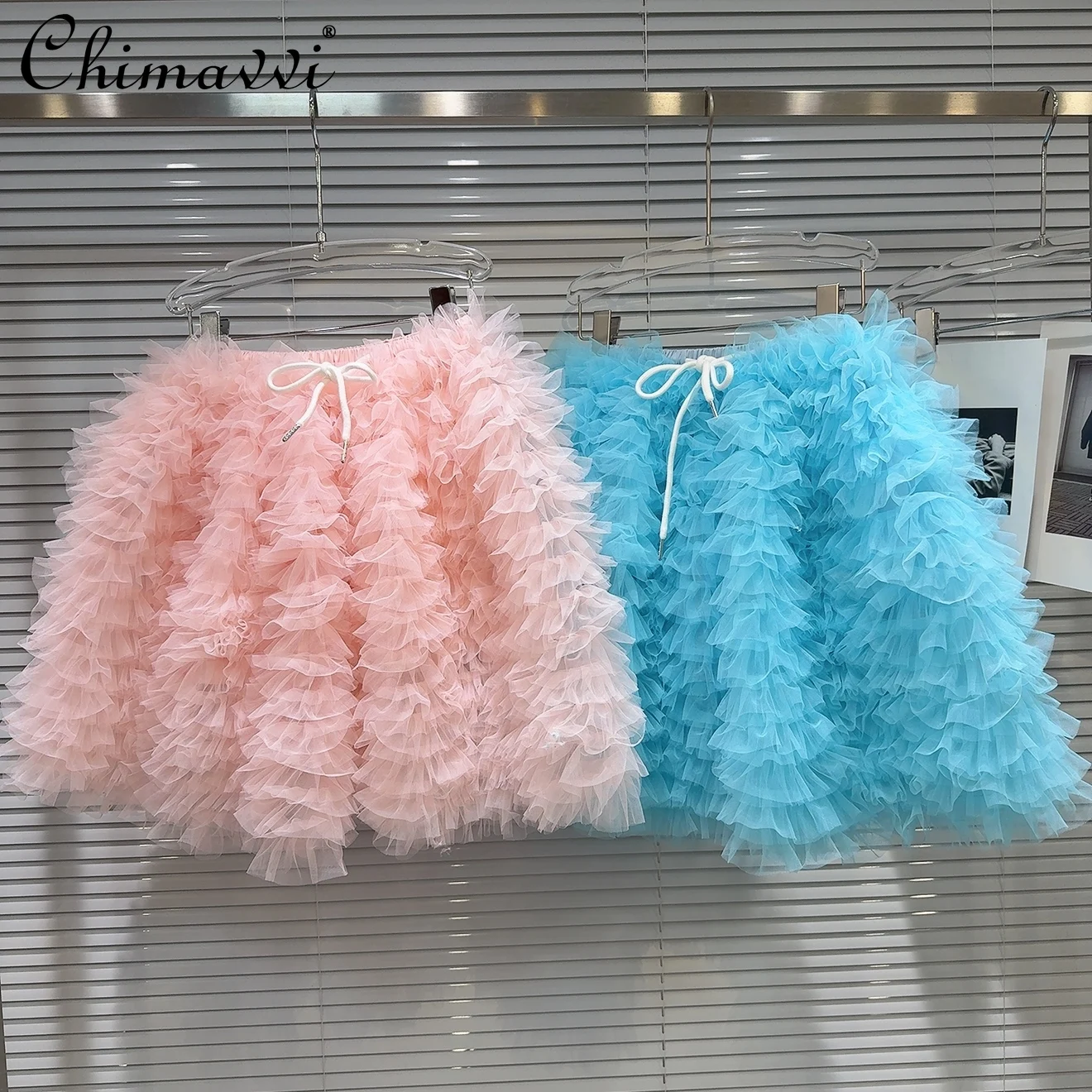 2025 Summer New Sweet Color Pleated Edge Mesh Skirt High Waist Slim-fit High Waist Temperament Short Fluffy Skirt for Women
2025 Summer New Sweet Color Pleated Edge Mesh Skirt High Waist Slim-fit High Waist Temperament Short Fluffy Skirt for Women