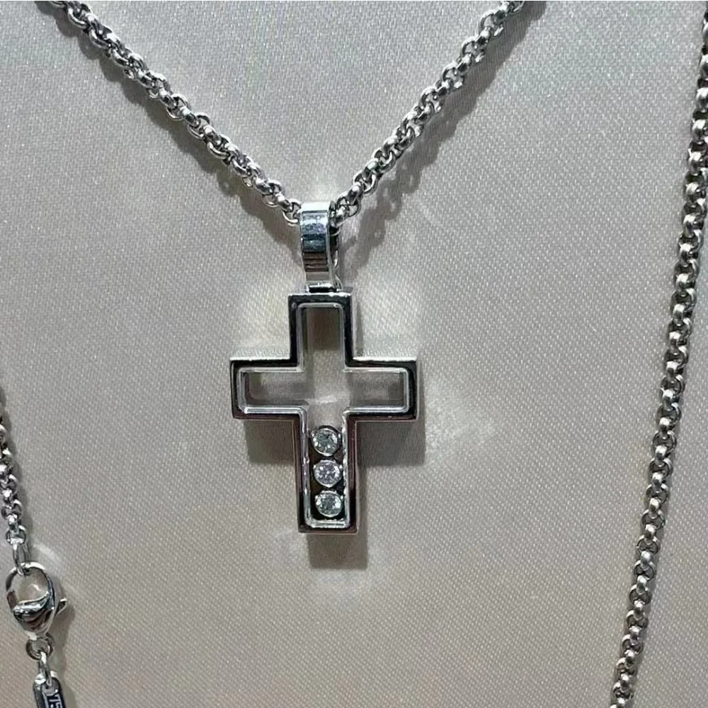 2025 Original Luxury Jewelry -925 Silver Couple Charming Women's Cross Necklace with Zircon Sliding Design - Festival Party Gift
2025 Original Luxury Jewelry -925 Silver Couple Charming Women's Cross Necklace with Zircon Sliding Design - Festival Party Gift