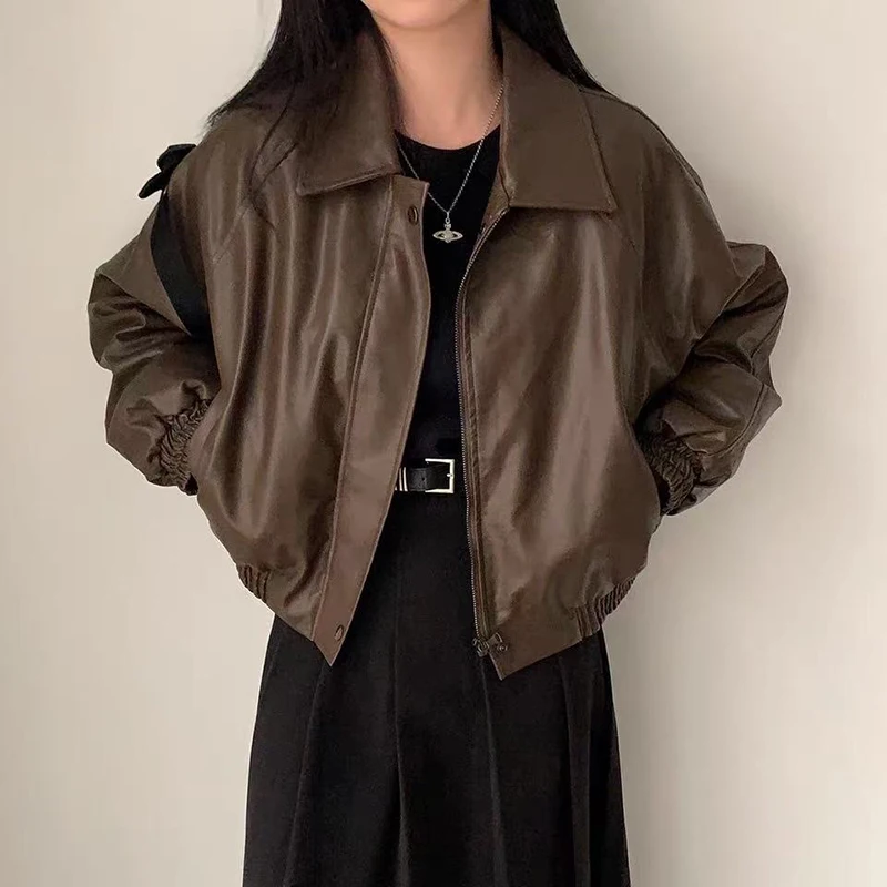 Winter Thick Fleece Pu Leather Jacket Women Y2K Korean Loose Streetwear Lapel Crop Coats Female Warm All Match Zipper Outerwear
Winter Thick Fleece Pu Leather Jacket Women Y2K Korean Loose Streetwear Lapel Crop Coats Female Warm All Match Zipper Outerwear