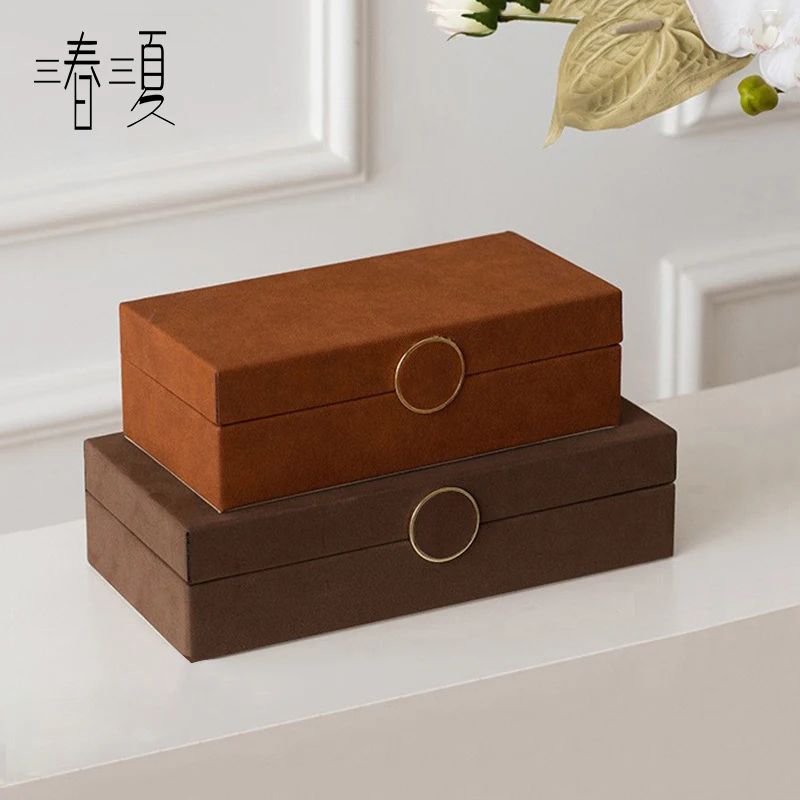 High-End Velvet Jewelry Box Vintage Decorative Bedroom Ornament Simple Modern Style Leather Material from Dongguan Guangdong
High-End Velvet Jewelry Box Vintage Decorative Bedroom Ornament Simple Modern Style Leather Material from Dongguan Guangdong