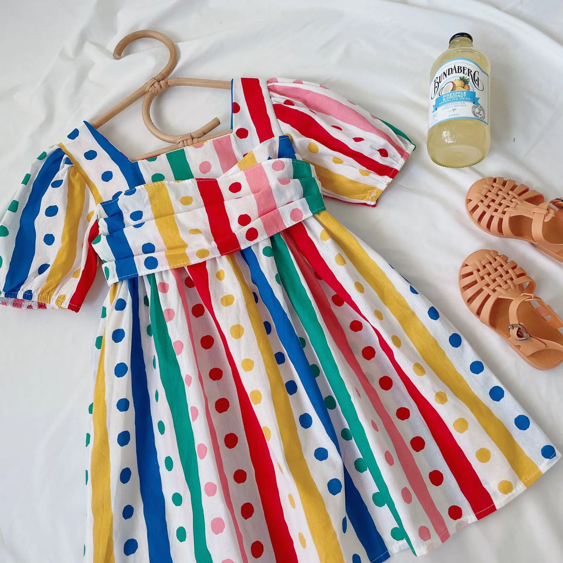 Children's Clothing Girl Rainbow Polka Dot Dress 2024 Summer New Kids Bubble Sleeve Colorful Stripe Princess Dress
Children's Clothing Girl Rainbow Polka Dot Dress 2024 Summer New Kids Bubble Sleeve Colorful Stripe Princess Dress