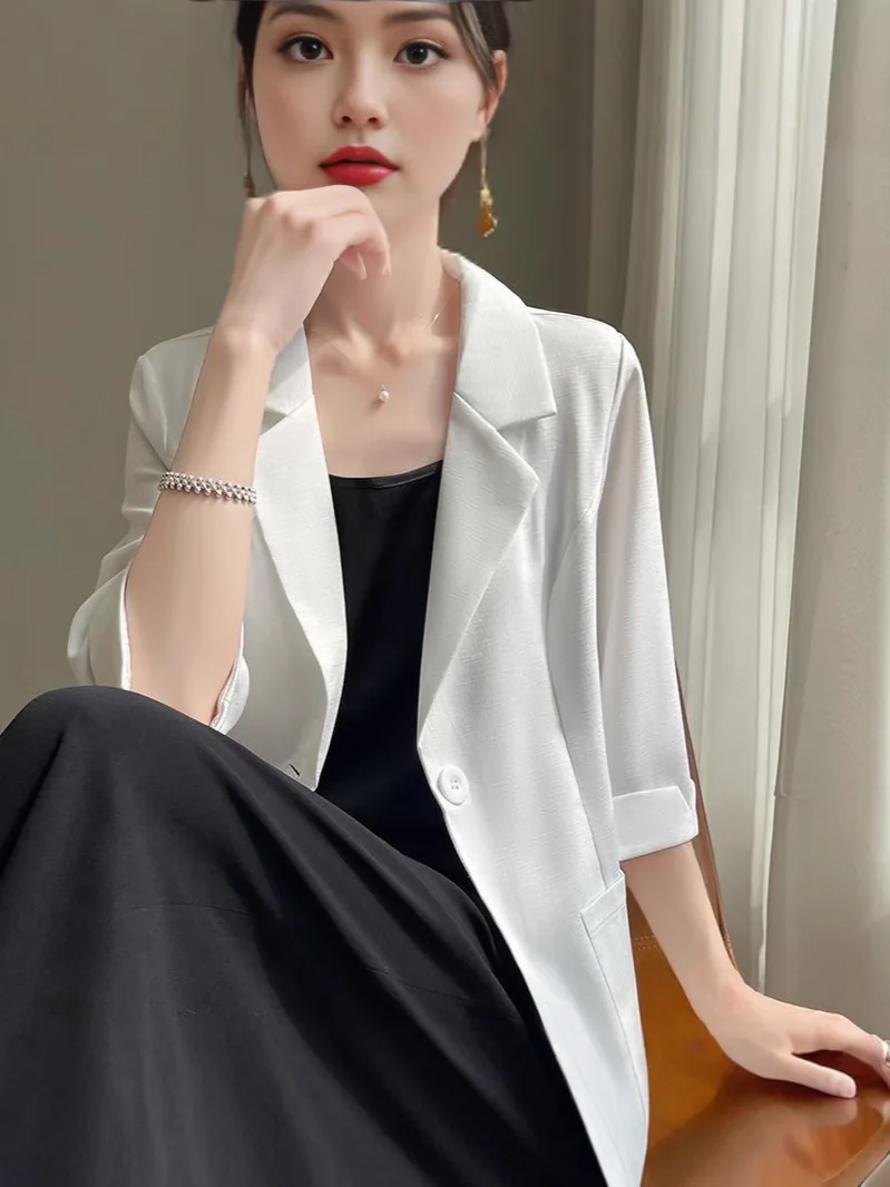 Популярная корейская одежда в стиле Old Money, женский черный пиджак, женское пальто, кофейный темно-синий бархатный подарок, однобортный серый молодежный
Популярная корейская одежда в стиле Old Money, женский черный пиджак, женское пальто, кофейный темно-синий бархатный подарок, однобортный серый молодежный