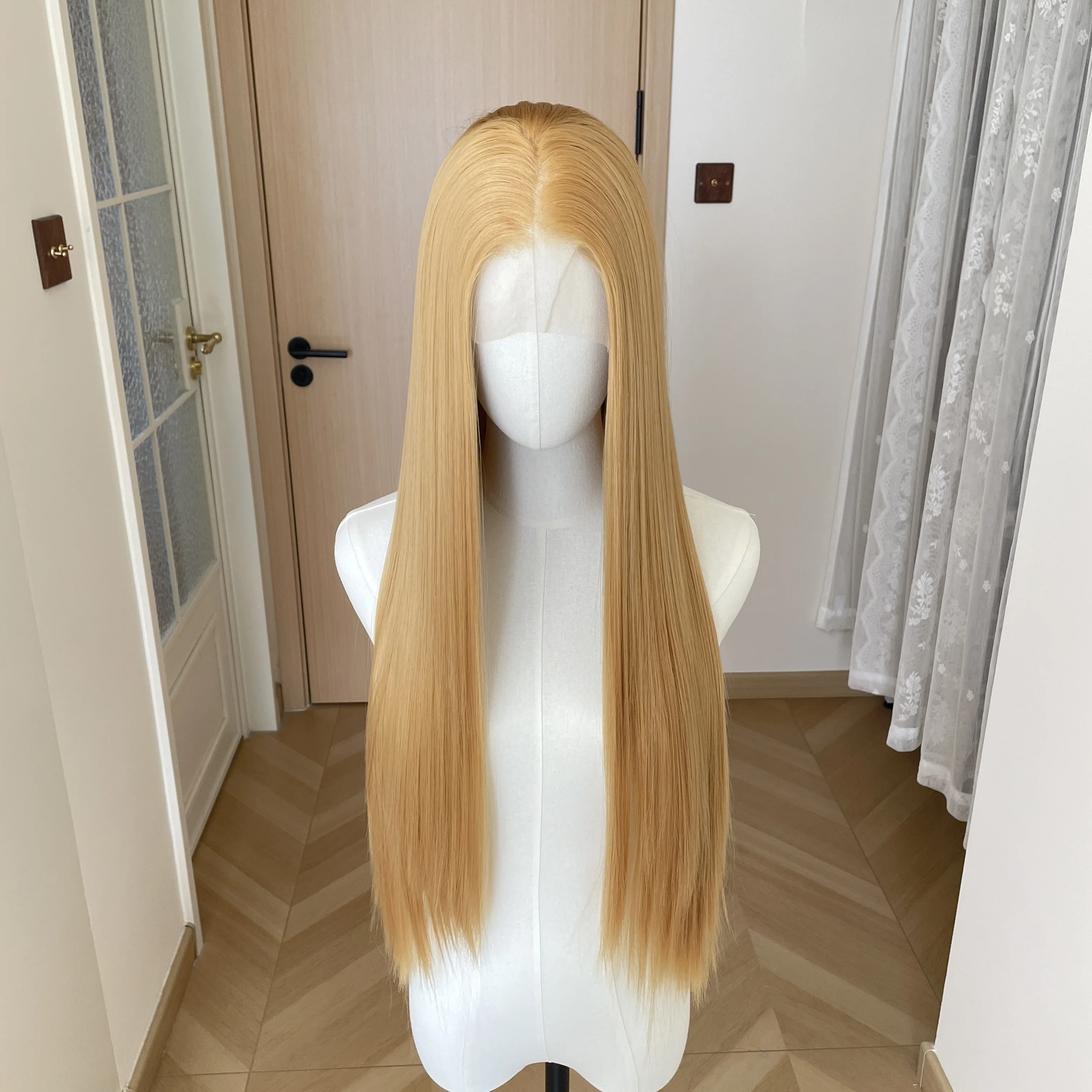 Gold Blonde Long Straight 13x4 Synthetic Lace Front Wigs for Women 26 Inch Glueless Wigs Half Hand Tied 150% Density Medium Cap
Gold Blonde Long Straight 13x4 Synthetic Lace Front Wigs for Women 26 Inch Glueless Wigs Half Hand Tied 150% Density Medium Cap