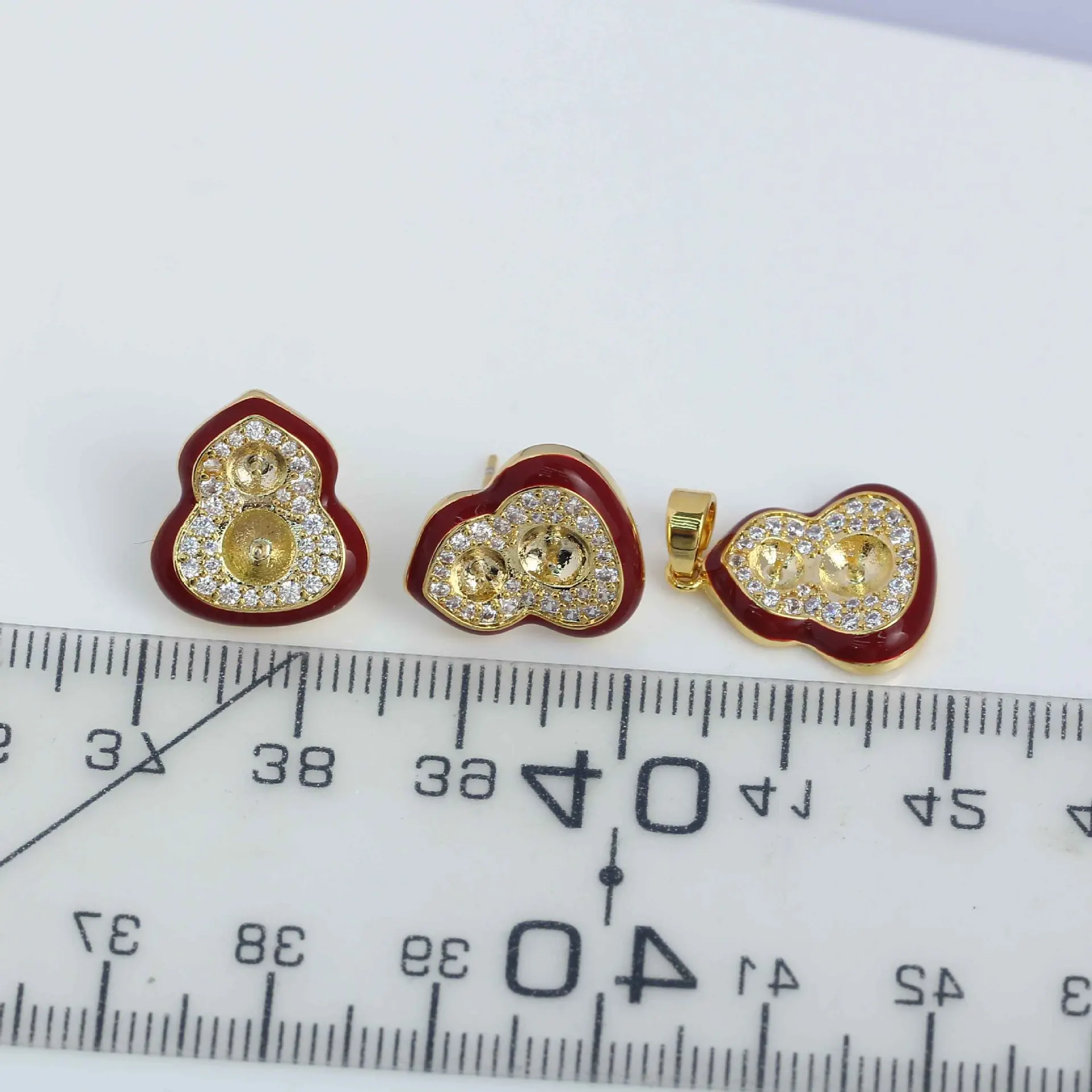 Набор для самостоятельного изготовления украшений: новые медные подвески-тыковки с цирконием, универсальные основы для серег
Набор для самостоятельного изготовления украшений: новые медные подвески-тыковки с цирконием, универсальные основы для серег