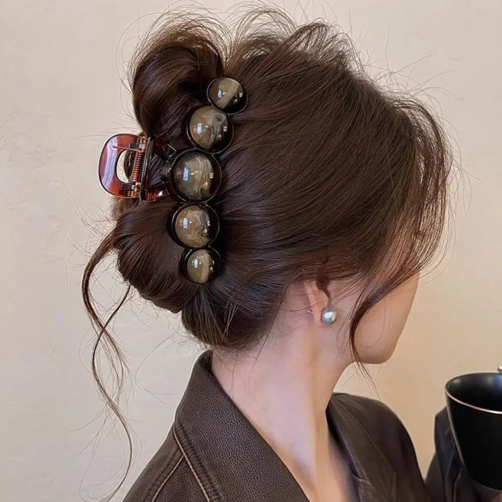 Fashion Gradient Beaded Hair Claw 11cm Geometric Plastic Hairpin Retro Hair Clip Daily Use
Fashion Gradient Beaded Hair Claw 11cm Geometric Plastic Hairpin Retro Hair Clip Daily Use