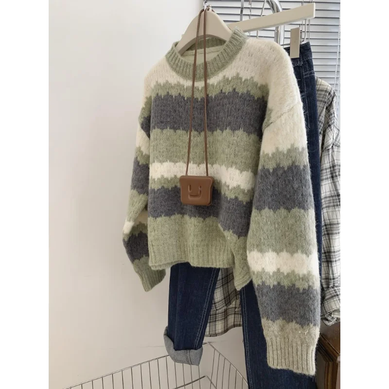 Полосатый базовый свитер для женщин на осень и зиму, утолщенный высококачественный пуловер с длинными рукавами 
Полосатый базовый свитер для женщин на осень и зиму, утолщенный высококачественный пуловер с длинными рукавами