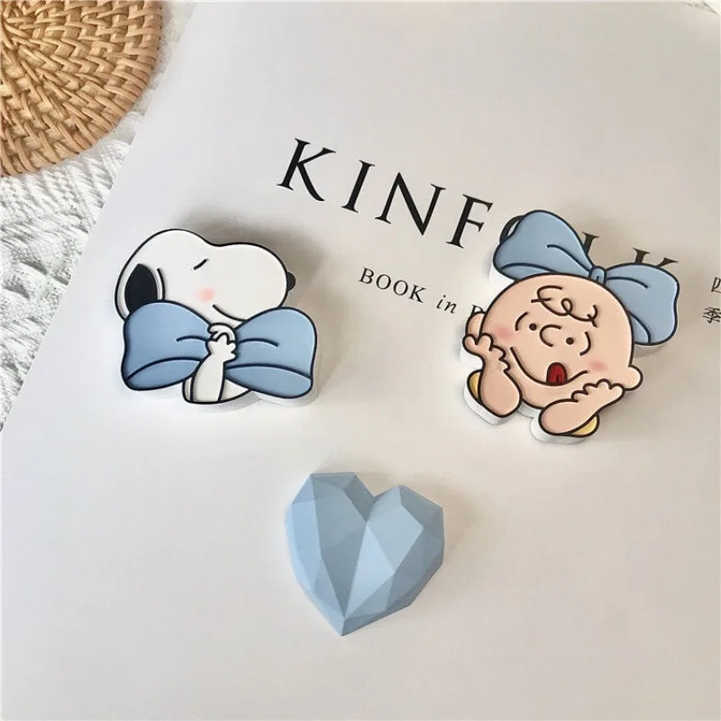 Cute Snoopy Cartoon Kawaii Car Aromatherapy Diffuser Car Air Conditioner Air Vent Creative Personalized Decoration Surprise Gift
Cute Snoopy Cartoon Kawaii Car Aromatherapy Diffuser Car Air Conditioner Air Vent Creative Personalized Decoration Surprise Gift