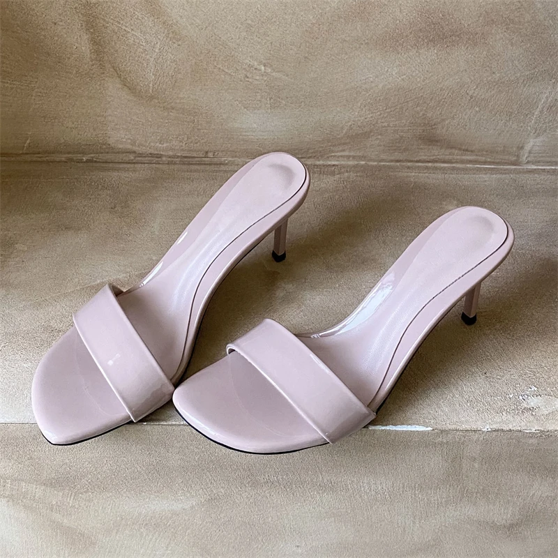 Eilyken Fashion Sexy Thin High Heels Square Toe Slippers Women High Quality Patent Leather Banquet Party Prom Shoes
Eilyken Fashion Sexy Thin High Heels Square Toe Slippers Women High Quality Patent Leather Banquet Party Prom Shoes