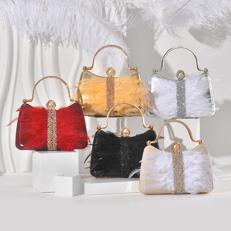 Women Stylish Evening Fashionable PU Metal Handle Clip design Wedding Bridal Clutch Bag Dinner Party Dress Small Handbag
Women Stylish Evening Fashionable PU Metal Handle Clip design Wedding Bridal Clutch Bag Dinner Party Dress Small Handbag