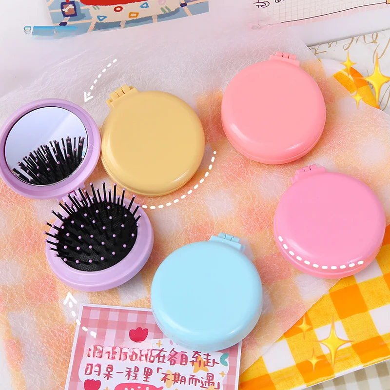 Small Round Foldable Pocket Hair Combs Travel Air Cushion Comb with Mirror Solid Colored Flower Bear Plastic Airbag Hair Brush
Small Round Foldable Pocket Hair Combs Travel Air Cushion Comb with Mirror Solid Colored Flower Bear Plastic Airbag Hair Brush