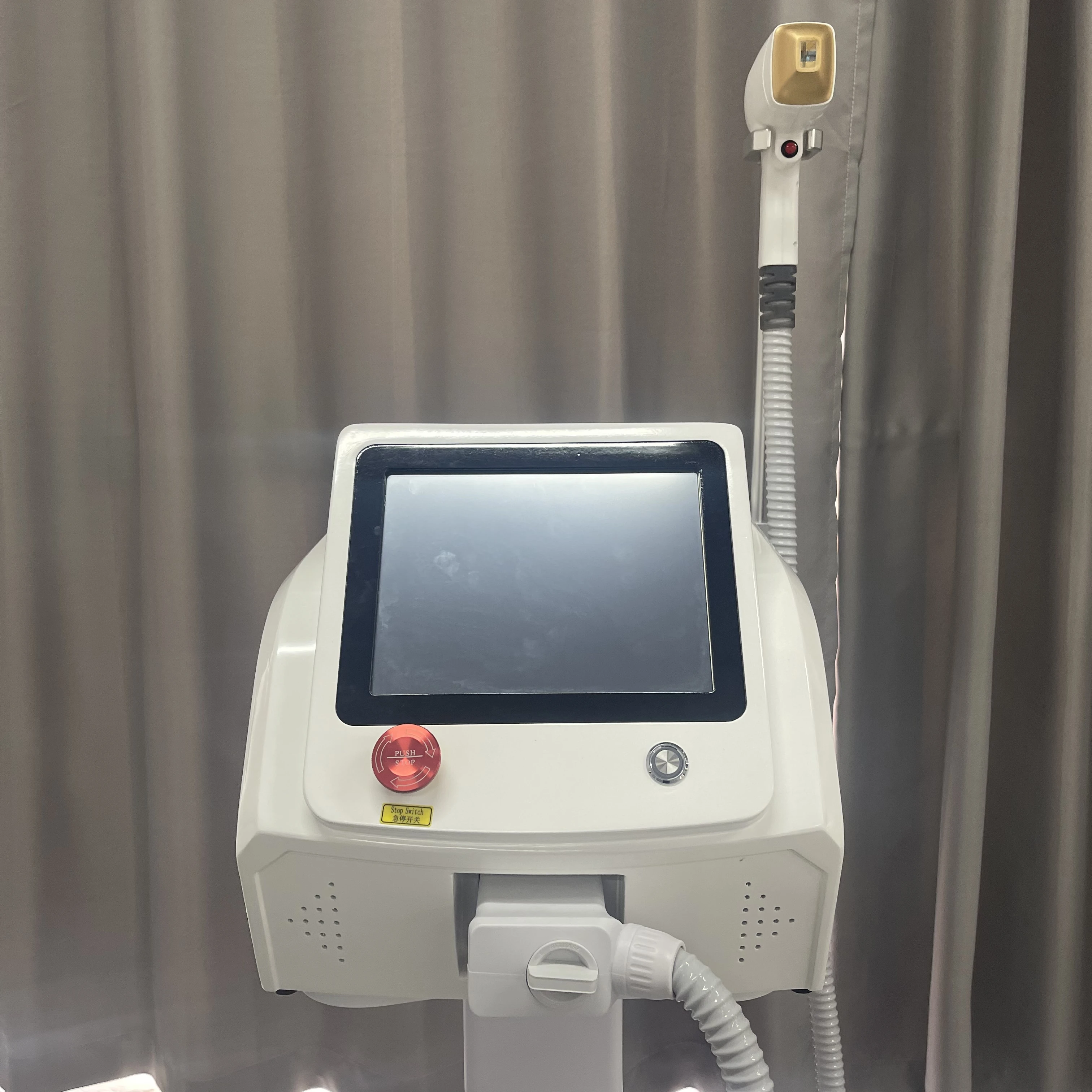 Laser Hair Removal Machine, 808 Diode Laser, Effective Hair Removal, Ice Platinum, 755nm, 808nm, 1064nm, New
Laser Hair Removal Machine, 808 Diode Laser, Effective Hair Removal, Ice Platinum, 755nm, 808nm, 1064nm, New