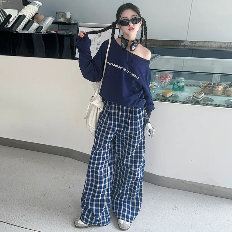Teenager Girls Two-piece Suits Autumn Children Girls Letter Printed Sweater Junior Girls Plaid Wide Leg Pant Kids Girls Sets
Teenager Girls Two-piece Suits Autumn Children Girls Letter Printed Sweater Junior Girls Plaid Wide Leg Pant Kids Girls Sets