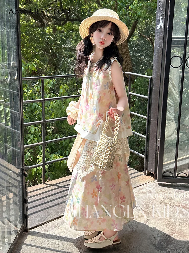 Girl 2026 Summer New Fashion Bohemian Vacation 2pcs Sets Kids Thin Breathable Floral Print Sleeveless Ruffle Lace Top and Skirt
Girl 2026 Summer New Fashion Bohemian Vacation 2pcs Sets Kids Thin Breathable Floral Print Sleeveless Ruffle Lace Top and Skirt