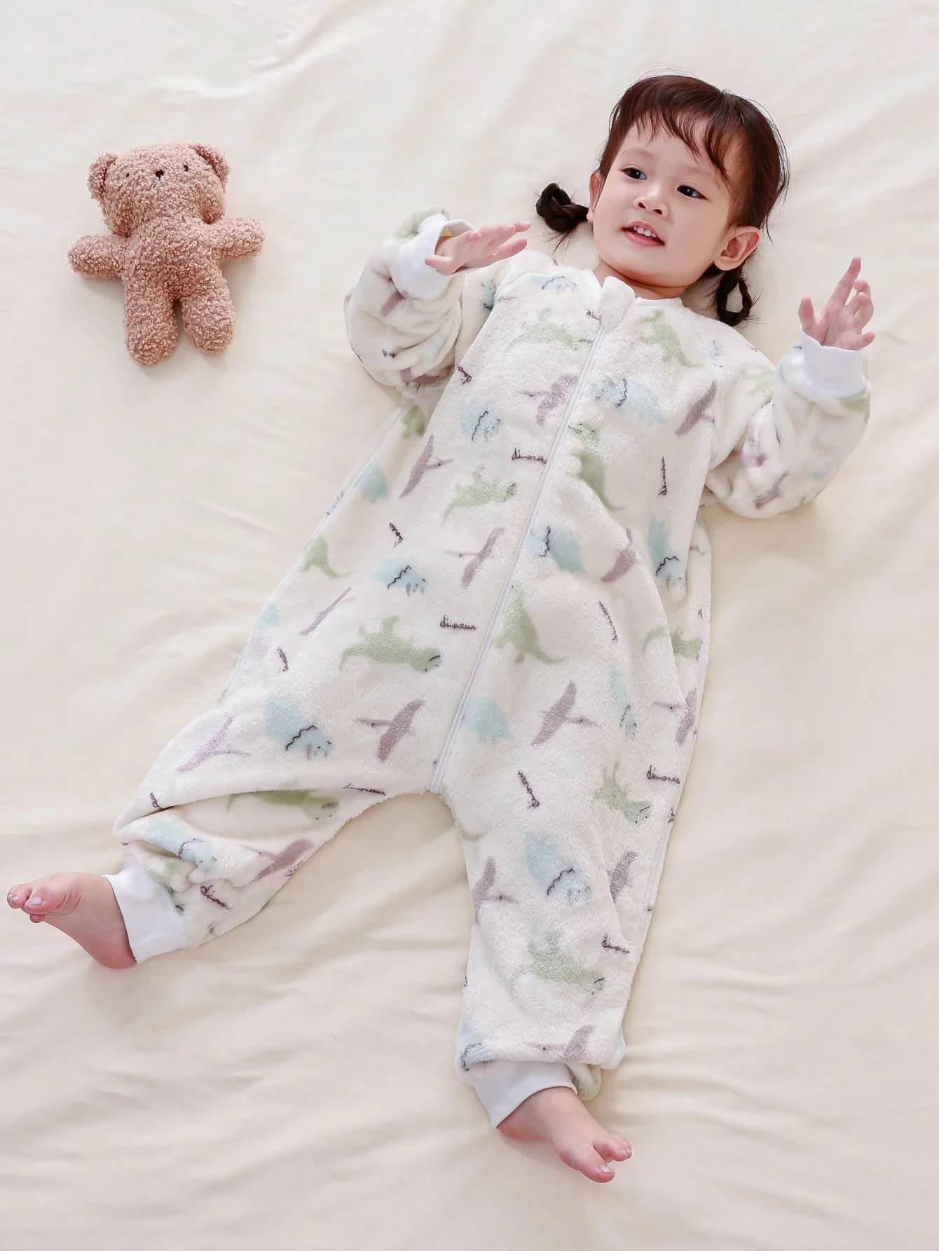 Infant Toddler Baby Flannel Leg Split Sleep Bags Autumn Winter Fluffy Fleece Long Sleeve Cozy Soft Overalls Pajamas
Infant Toddler Baby Flannel Leg Split Sleep Bags Autumn Winter Fluffy Fleece Long Sleeve Cozy Soft Overalls Pajamas