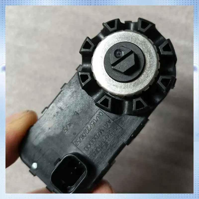 НОВЫЙ-двигатель выравнивания фар 92130-2P000 для Hyundai Rohens Cadenza Veloster Genesis Coupe Santa Fe Kia Optima
НОВЫЙ-двигатель выравнивания фар 92130-2P000 для Hyundai Rohens Cadenza Veloster Genesis Coupe Santa Fe Kia Optima