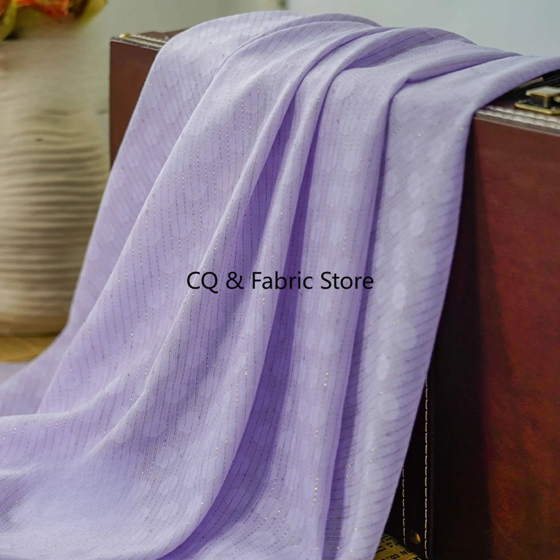 Разноцветная жаккардовая шифоновая ткань с золотыми нитками для летней одежды и рукоделия, шитье Tissus Au Mètre
Разноцветная жаккардовая шифоновая ткань с золотыми нитками для летней одежды и рукоделия, шитье Tissus Au Mètre