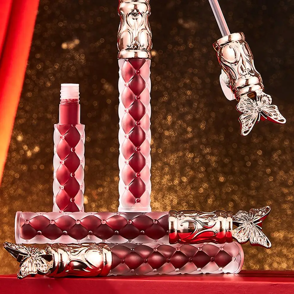 Mist Glossy Lip Gloss Matte Long Lasting Moisturizing Velvet Liquid Cup Non Silky Gloss Stick Smooth Lip Lipstick Makeup Li K0T8
Mist Glossy Lip Gloss Matte Long Lasting Moisturizing Velvet Liquid Cup Non Silky Gloss Stick Smooth Lip Lipstick Makeup Li K0T8
