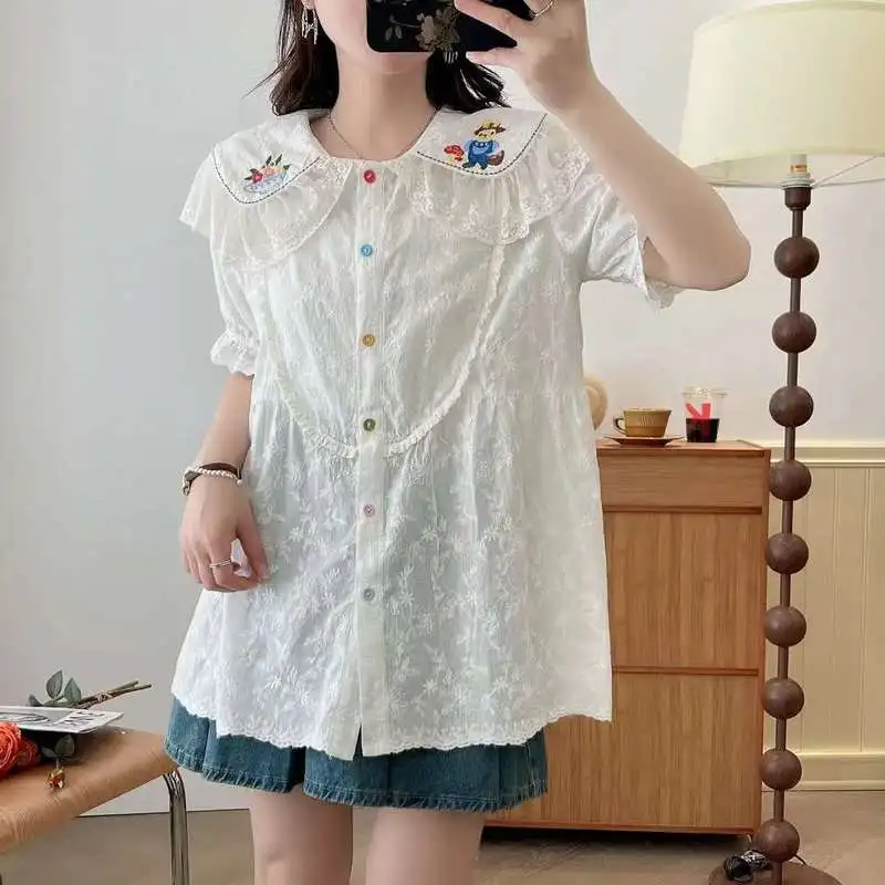 Summer Japanese Sweet Mori Girl Cartoon Embroidery Cotton Shirts Women Cute Peter Pan Collar Short Sleeve Casual Loose Blouse
Summer Japanese Sweet Mori Girl Cartoon Embroidery Cotton Shirts Women Cute Peter Pan Collar Short Sleeve Casual Loose Blouse