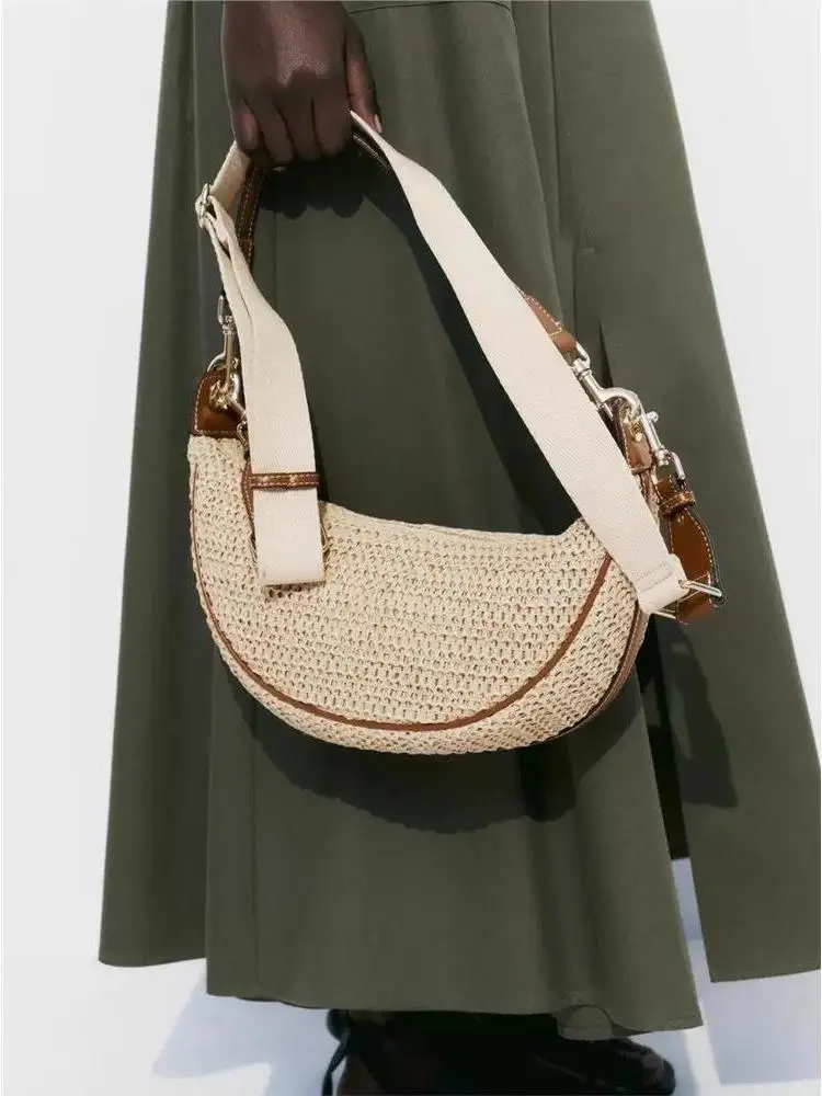 Summer 2025 New Moon Shape Versatile Single Shoulder Crossbody Bag Woven Dumpling Underarm Bag Urban Minimalist Style Hobo Bag
Summer 2025 New Moon Shape Versatile Single Shoulder Crossbody Bag Woven Dumpling Underarm Bag Urban Minimalist Style Hobo Bag