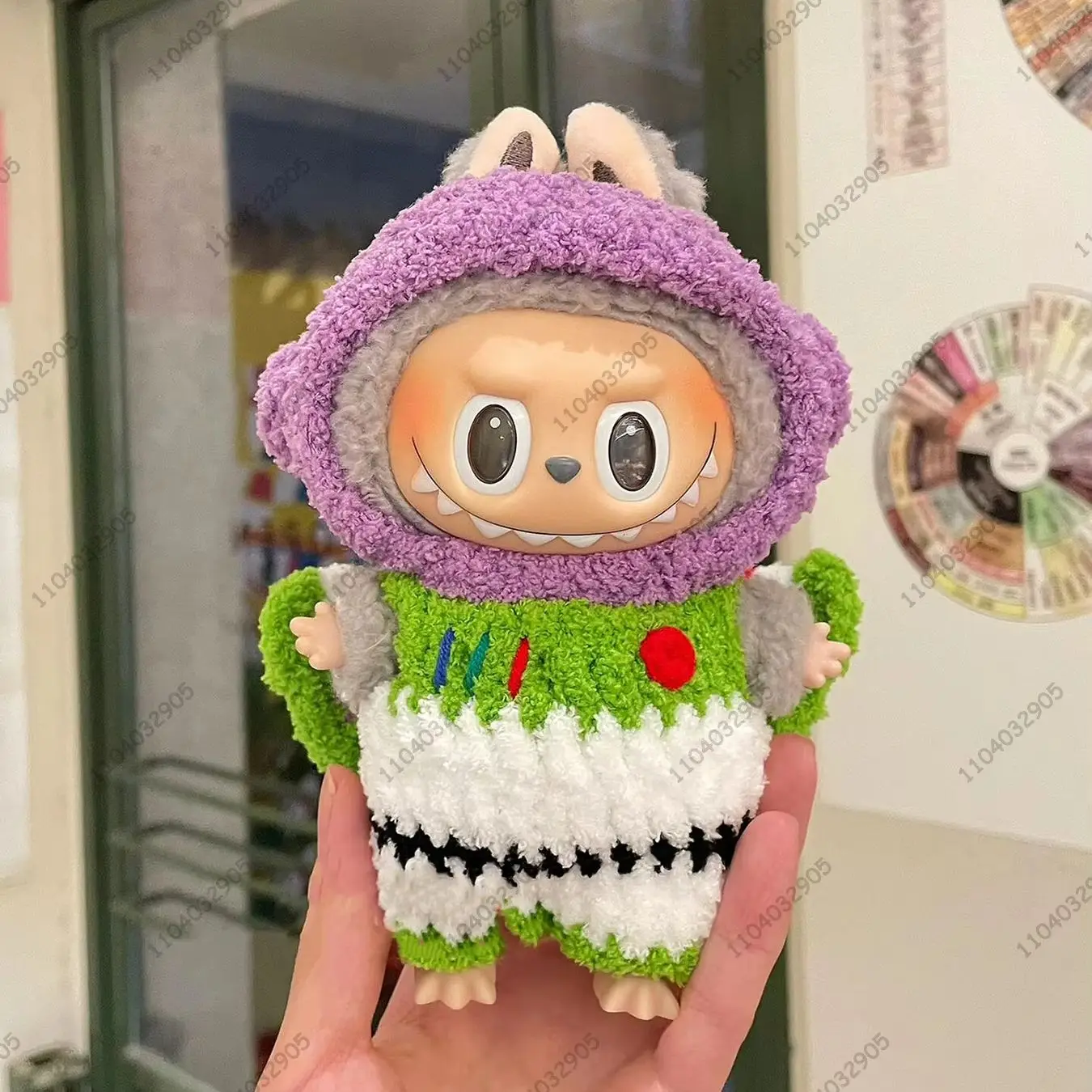 Labubu The Monsters Toy Story Woody Костюм Базз Лайтер Кукольная Одежда 1:1 Оригинальная Реплика Виниловой Куклы Фигурка Сумка Очарование
Labubu The Monsters Toy Story Woody Костюм Базз Лайтер Кукольная Одежда 1:1 Оригинальная Реплика Виниловой Куклы Фигурка Сумка Очарование