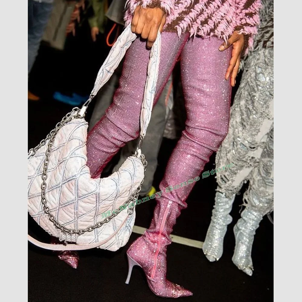 Шипованные высокие сапоги до бедра с заостренным носком, однотонные, на шпильке, с кристаллами, длинные сапоги, боковая молния, новый стиль, женская модная обувь
Шипованные высокие сапоги до бедра с заостренным носком, однотонные, на шпильке, с кристаллами, длинные сапоги, боковая молния, новый стиль, женская модная обувь