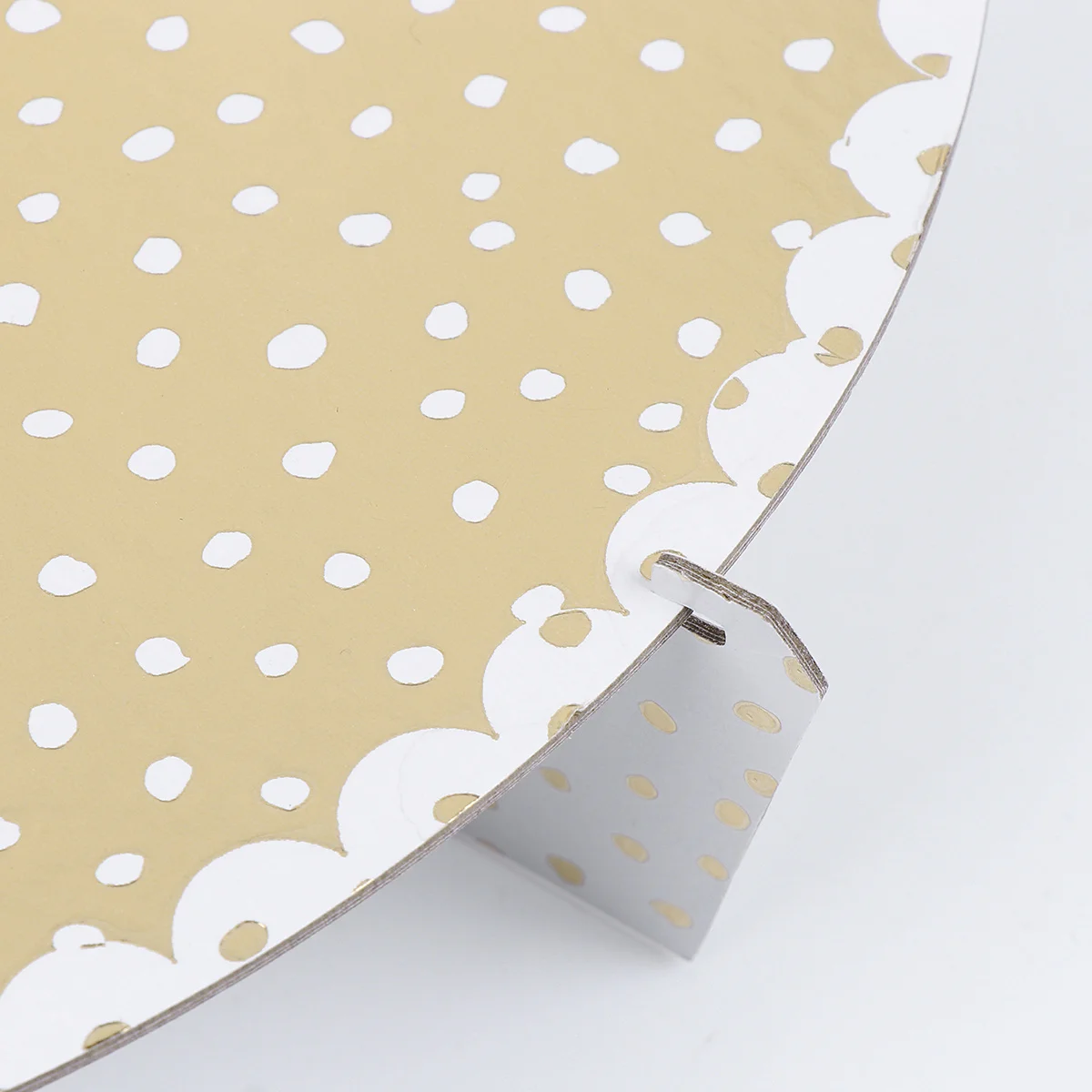 Foldable Single-Tier Paper Cake Stand Gold Dot Display Rack for Cake Cupcake Muffin Dessert Parties Single-Tier Stand
Foldable Single-Tier Paper Cake Stand Gold Dot Display Rack for Cake Cupcake Muffin Dessert Parties Single-Tier Stand