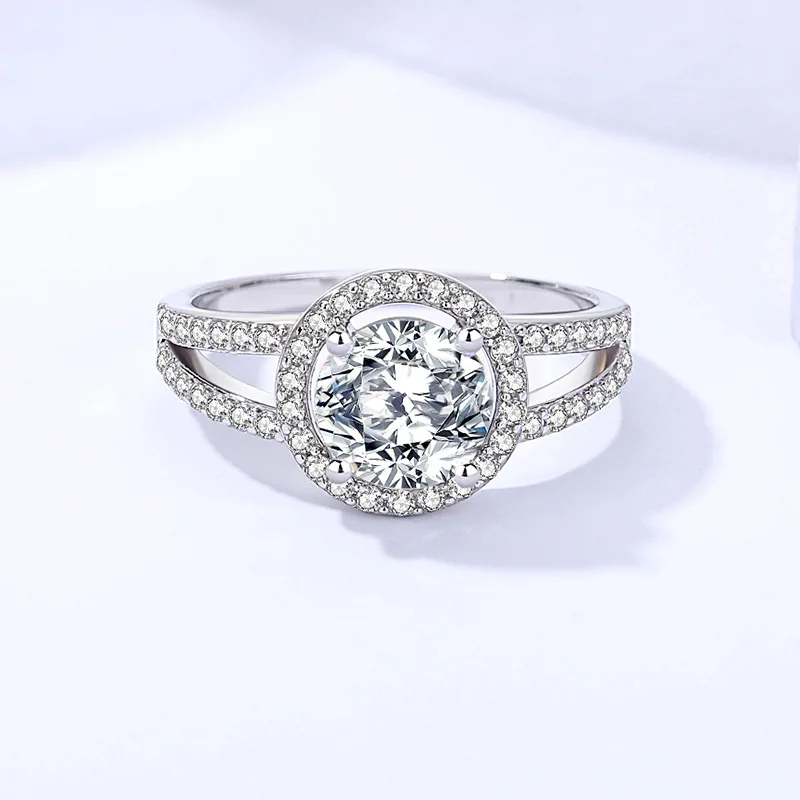 Cross Four Claw Ring Women's 925 Sterling Silver European and American Exaggerated Personality Ring Mosan Diamond Ring
Cross Four Claw Ring Women's 925 Sterling Silver European and American Exaggerated Personality Ring Mosan Diamond Ring