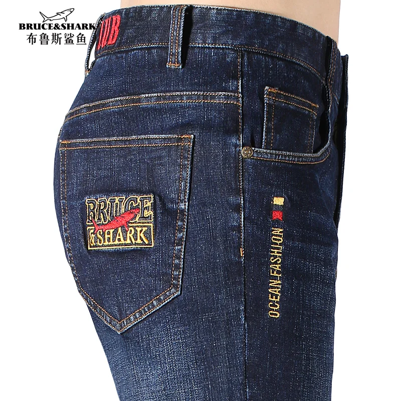 New Men's Jeans Winter Thickened Bruce&Shark Men trousers Fashion Casual Straight Leg Soft Loose Style Male Pants Big Size 42
New Men's Jeans Winter Thickened Bruce&Shark Men trousers Fashion Casual Straight Leg Soft Loose Style Male Pants Big Size 42