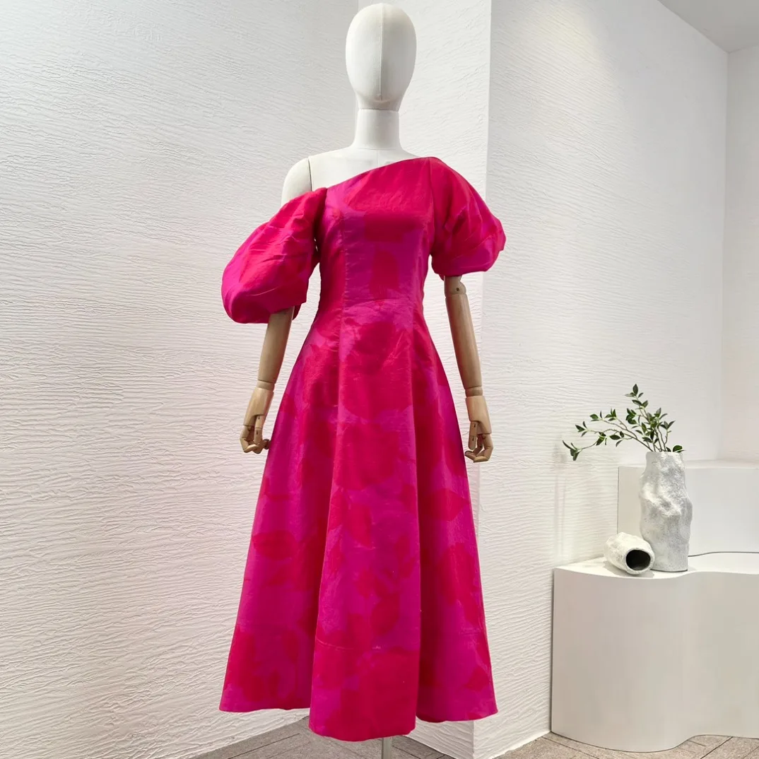 Fashion Lady High Quality 2024 Summer Collection Rose Red One Shoulder Diagonal Collar Half Puff Sleeve Midi Dress for Women
Fashion Lady High Quality 2024 Summer Collection Rose Red One Shoulder Diagonal Collar Half Puff Sleeve Midi Dress for Women