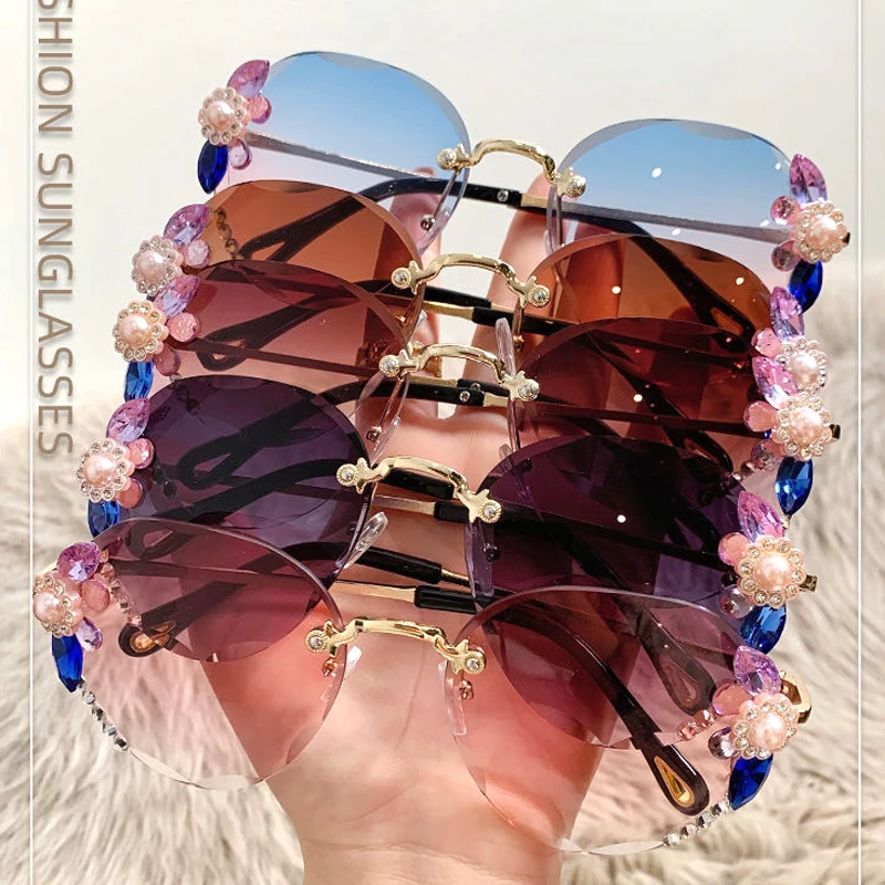 Vintage Rimless Cat Eye Sunglasses Women 2022 Luxury Brand Design Fashion Gradient Lens Sun Glasses Men Shades for Female
Vintage Rimless Cat Eye Sunglasses Women 2022 Luxury Brand Design Fashion Gradient Lens Sun Glasses Men Shades for Female