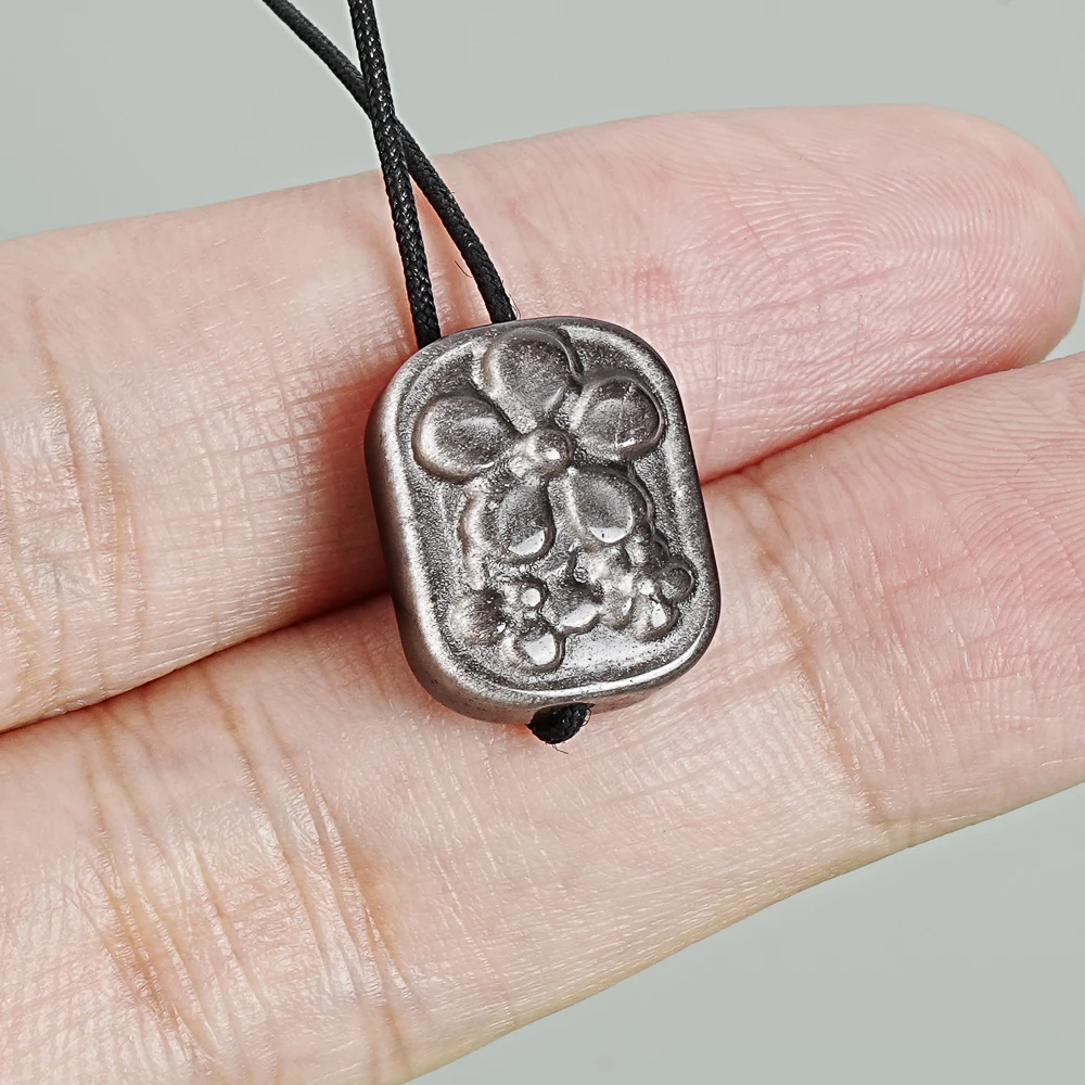 5Pcs Silver Obsidian Floral Tag Pendant 17x14x8MM Silver Black Semi Precious Stone Flower Engraved Charms for Boho DIY Necklace
5Pcs Silver Obsidian Floral Tag Pendant 17x14x8MM Silver Black Semi Precious Stone Flower Engraved Charms for Boho DIY Necklace