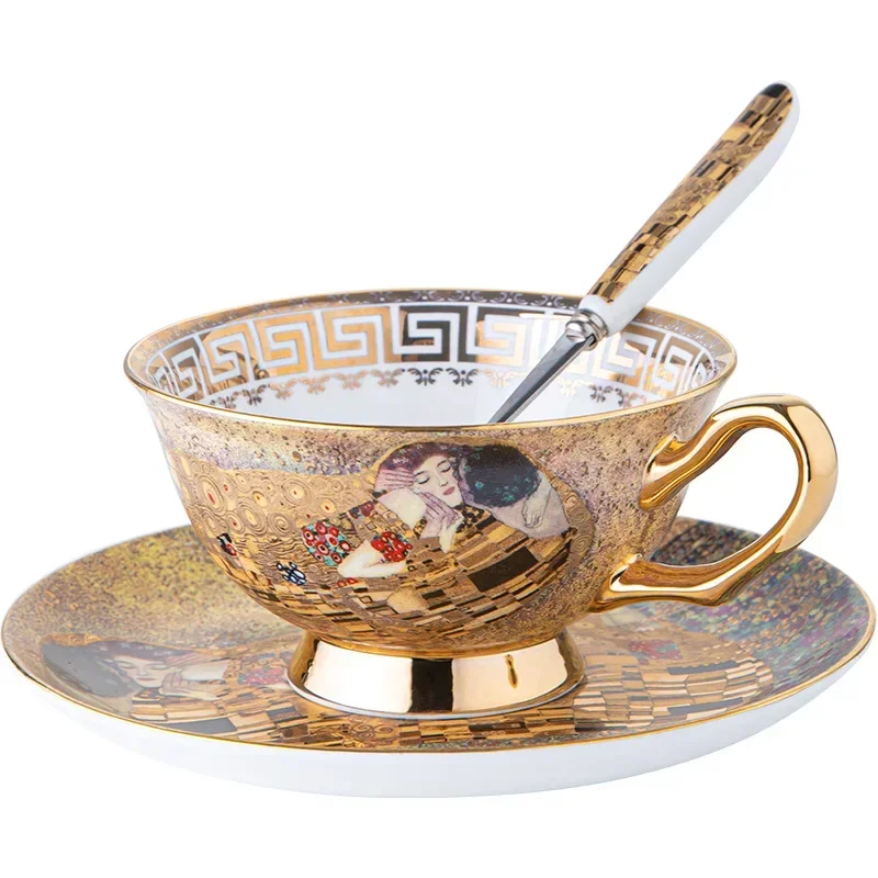 European Coffee Set Bone China Coffee Cup And Saucer Set Retro Luxury Porcelain Cup For Birthday Gift Couple Set With Gift Box
European Coffee Set Bone China Coffee Cup And Saucer Set Retro Luxury Porcelain Cup For Birthday Gift Couple Set With Gift Box