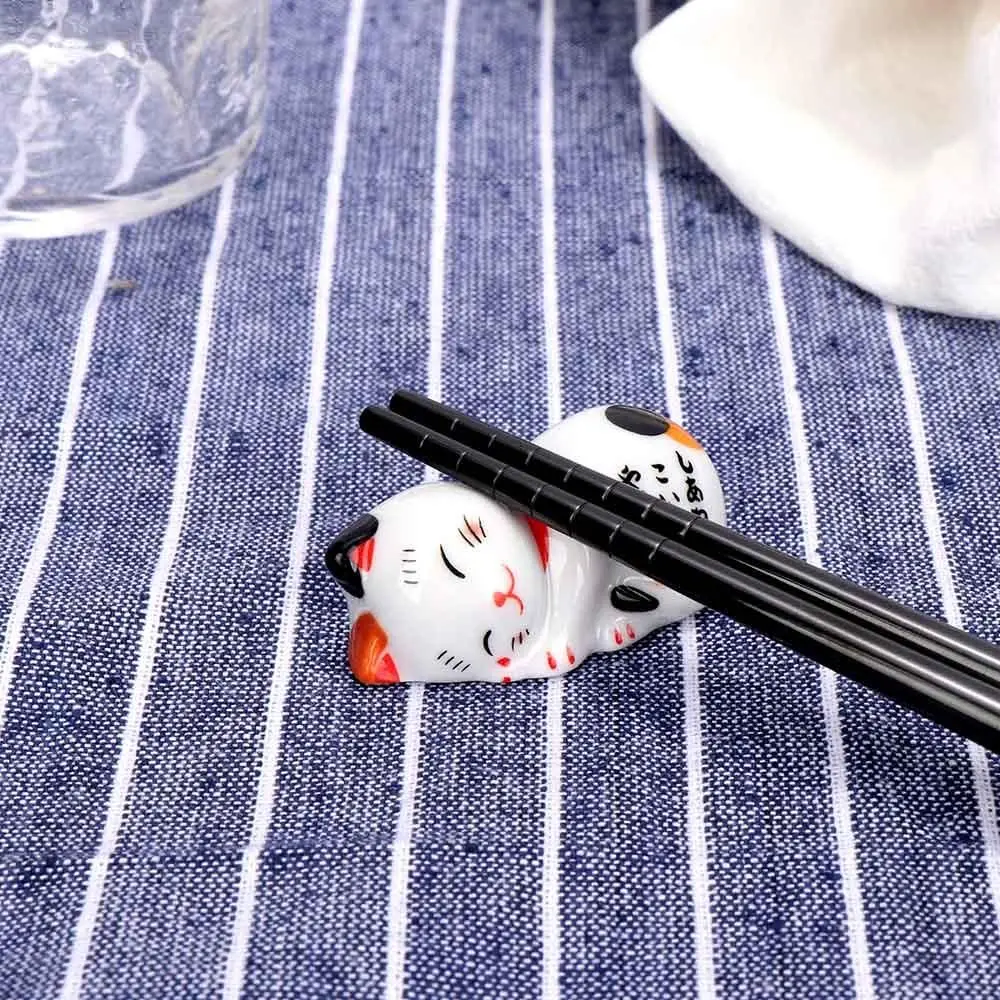 Cartoon Japanese Style Kitchen Supplies Cat Shape Flatware Rest Chopsticks Holder Stand Chopsticks Spoon Rack Tableware
Cartoon Japanese Style Kitchen Supplies Cat Shape Flatware Rest Chopsticks Holder Stand Chopsticks Spoon Rack Tableware