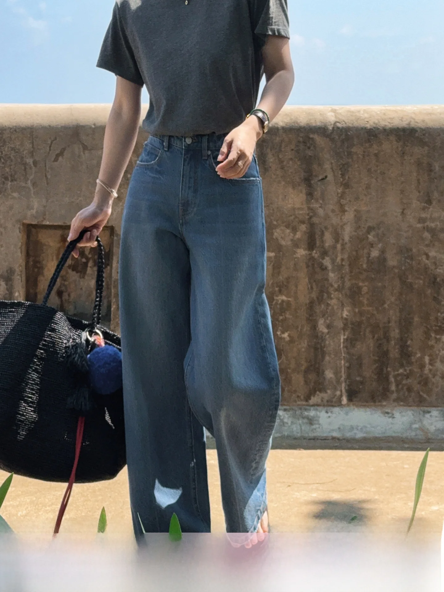 Liberlin Sisy Blue Denim Jeans Cotton Casual Straight Leg Trousers Vintage Style Women's Summer Fashion plus Size
Liberlin Sisy Blue Denim Jeans Cotton Casual Straight Leg Trousers Vintage Style Women's Summer Fashion plus Size