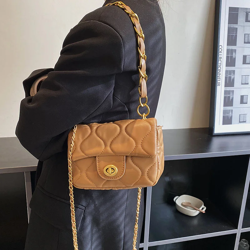 Korean Shoulder Cross Bag 2026 Leather Sling Square Bags for Women Ladies Crossbody Fashion Chain Luxury Designer Korean Handbag
Korean Shoulder Cross Bag 2026 Leather Sling Square Bags for Women Ladies Crossbody Fashion Chain Luxury Designer Korean Handbag